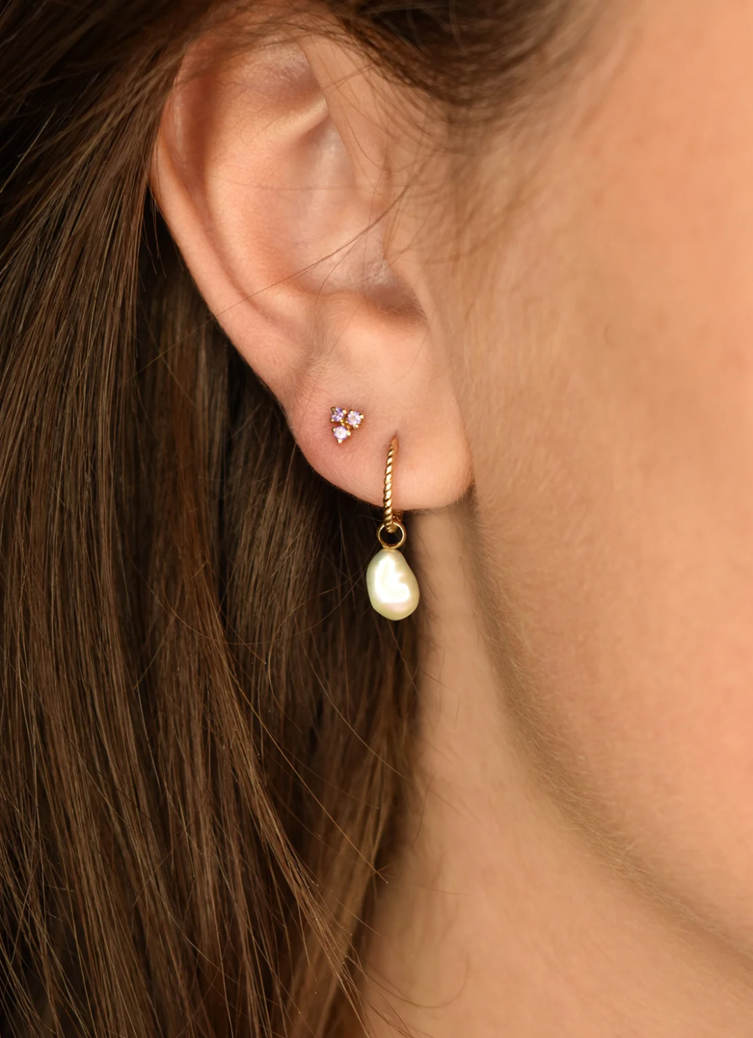 Jackie Triangle Amethyst Studs 585