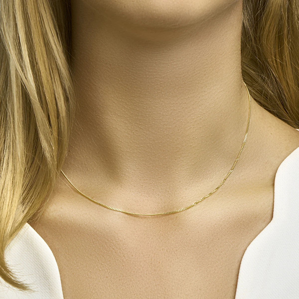 Collier Geel
