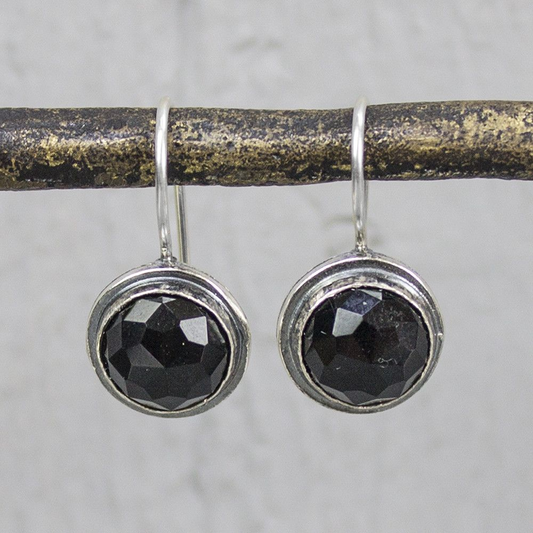 Oorsieraad Onyx