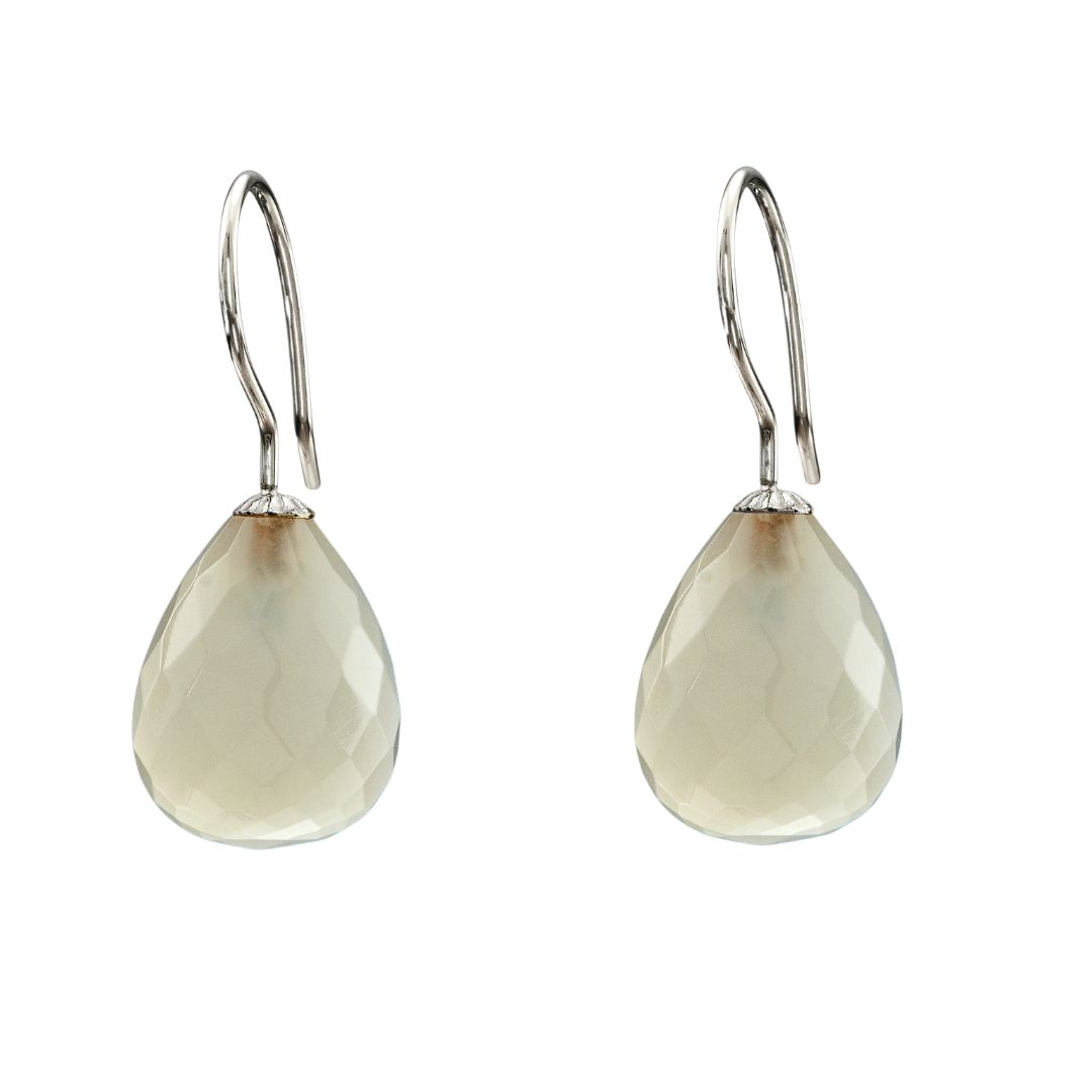 Snoepjes | 14 karaat witgouden oorhangers met witte maansteen | druppelvormig 12 x 10 mm